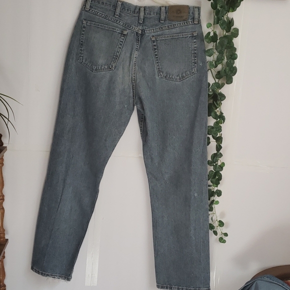 Vintage Distressed High Rise  Jean's - Picture 7 of 8